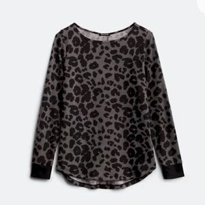 Pink Clover Gray Leopard Print Top